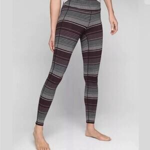 Athleta Expanse Stripe High Rise Chaturanga Leggings- Like new